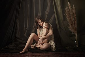 Laura Fazzi Fotografa | studio fotografico a Roma specializzato in ritratti maternity newborn io&mamma famiglia